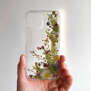 Handmade Flower iPhone11 case